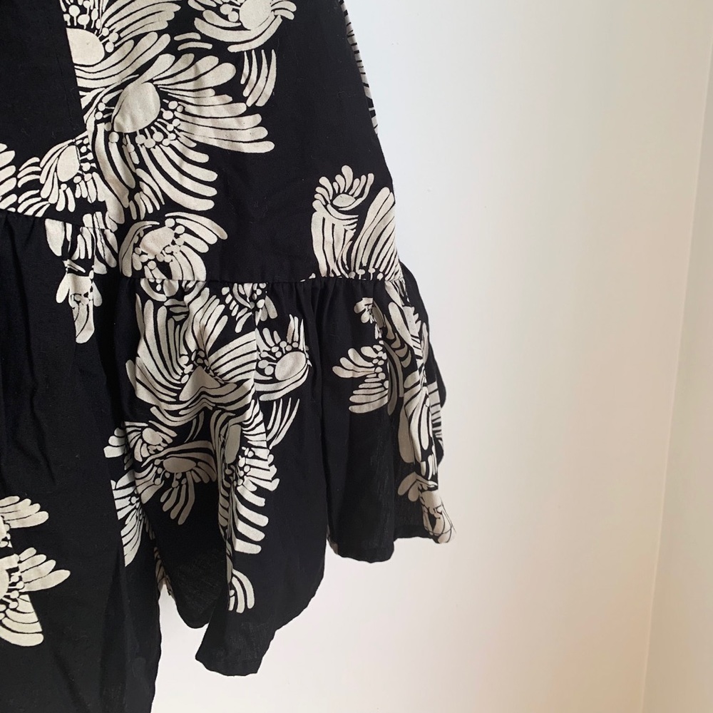 2/$20 French Connection High Waist Ruffle Skirt